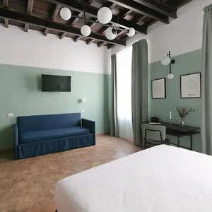 Konukevi Passepartout, Roma