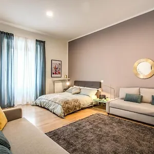 Diocleziano Triple Apartamento